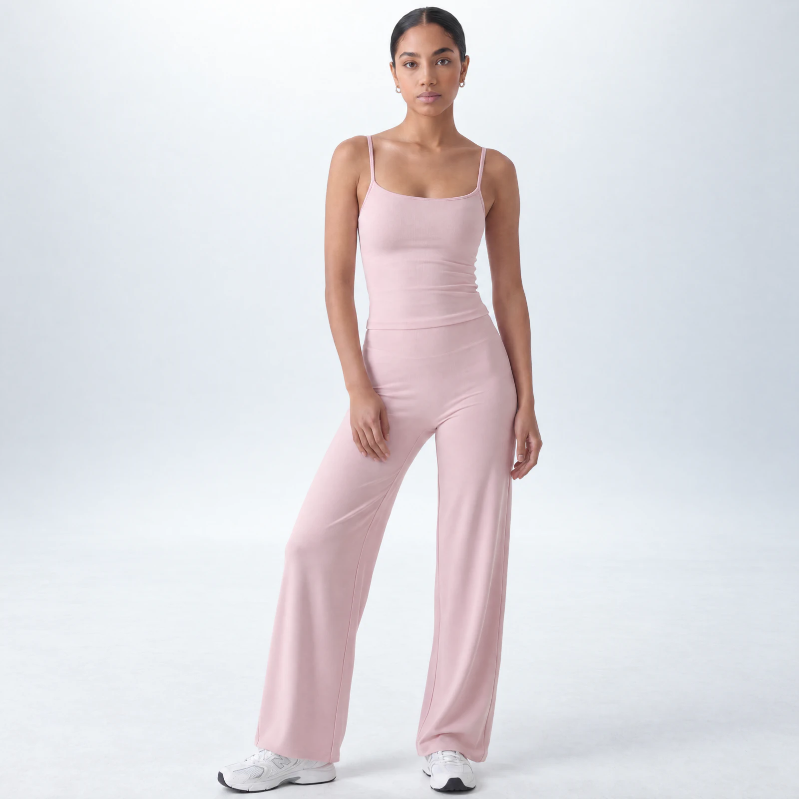 CLOUD° Tank Top mit integriertem BH – Blush – Produktansicht 1