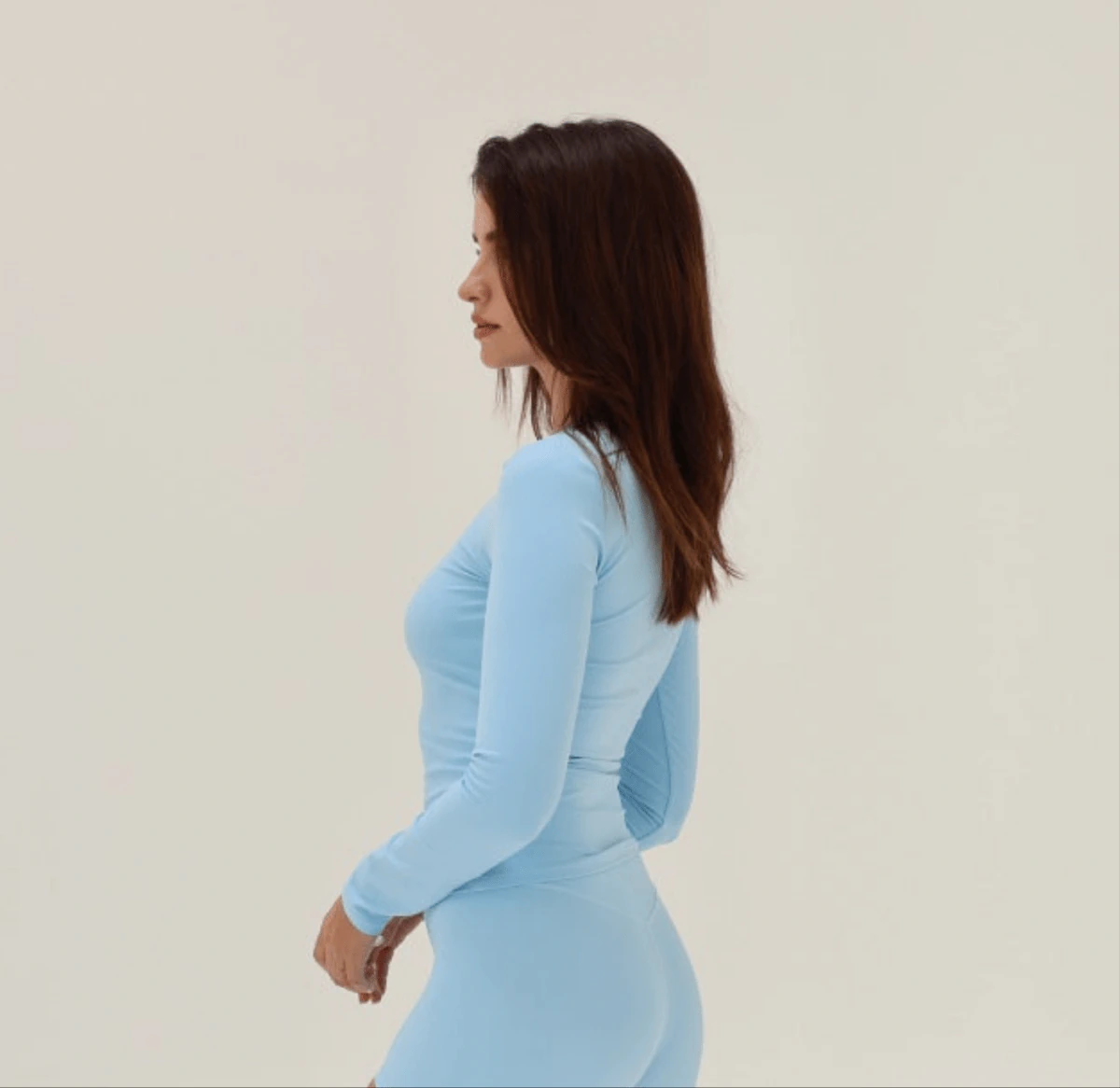 Aura Long Sleeve - Powder Blue – Produktansicht 3
