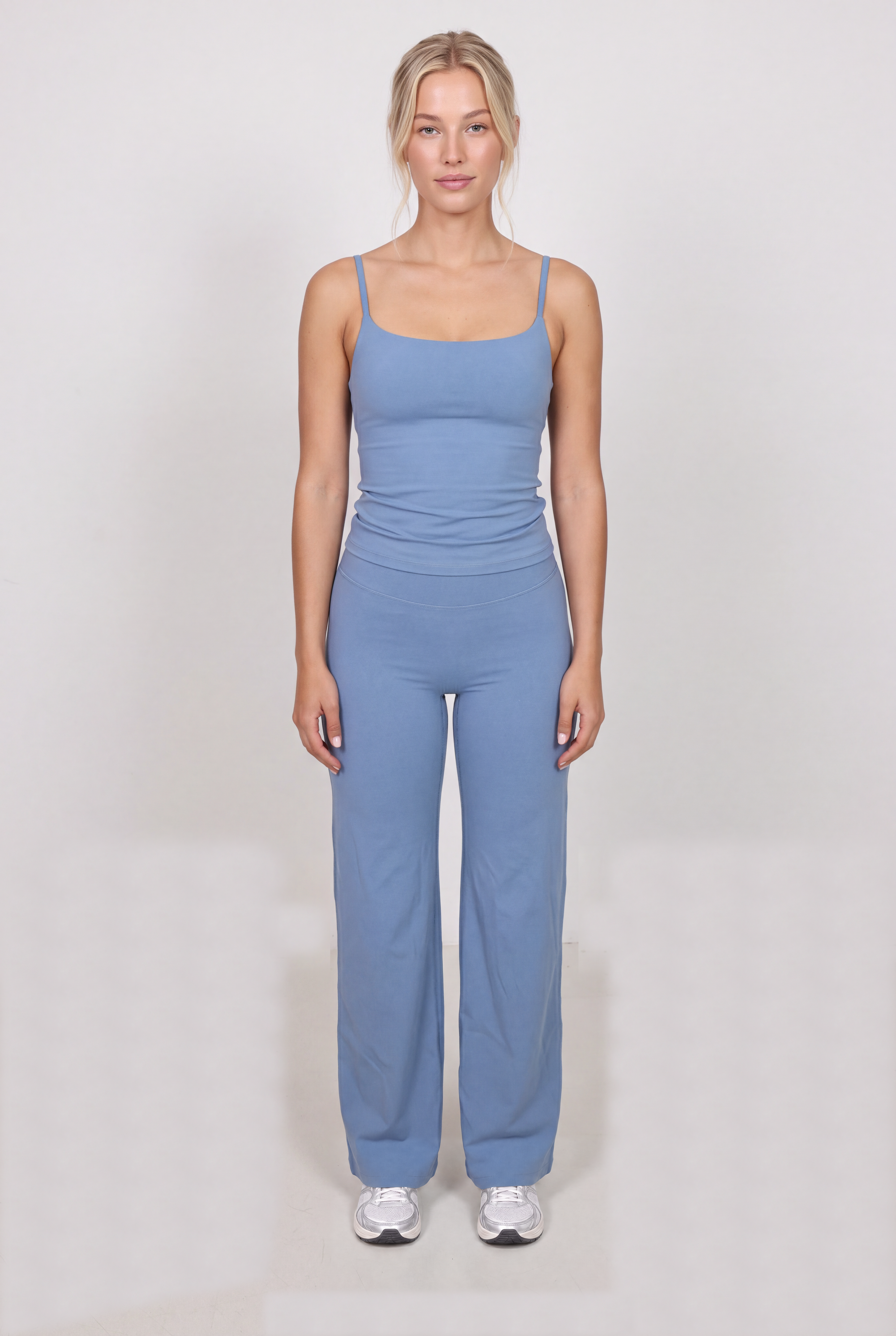 CLOUD° Flared Pants