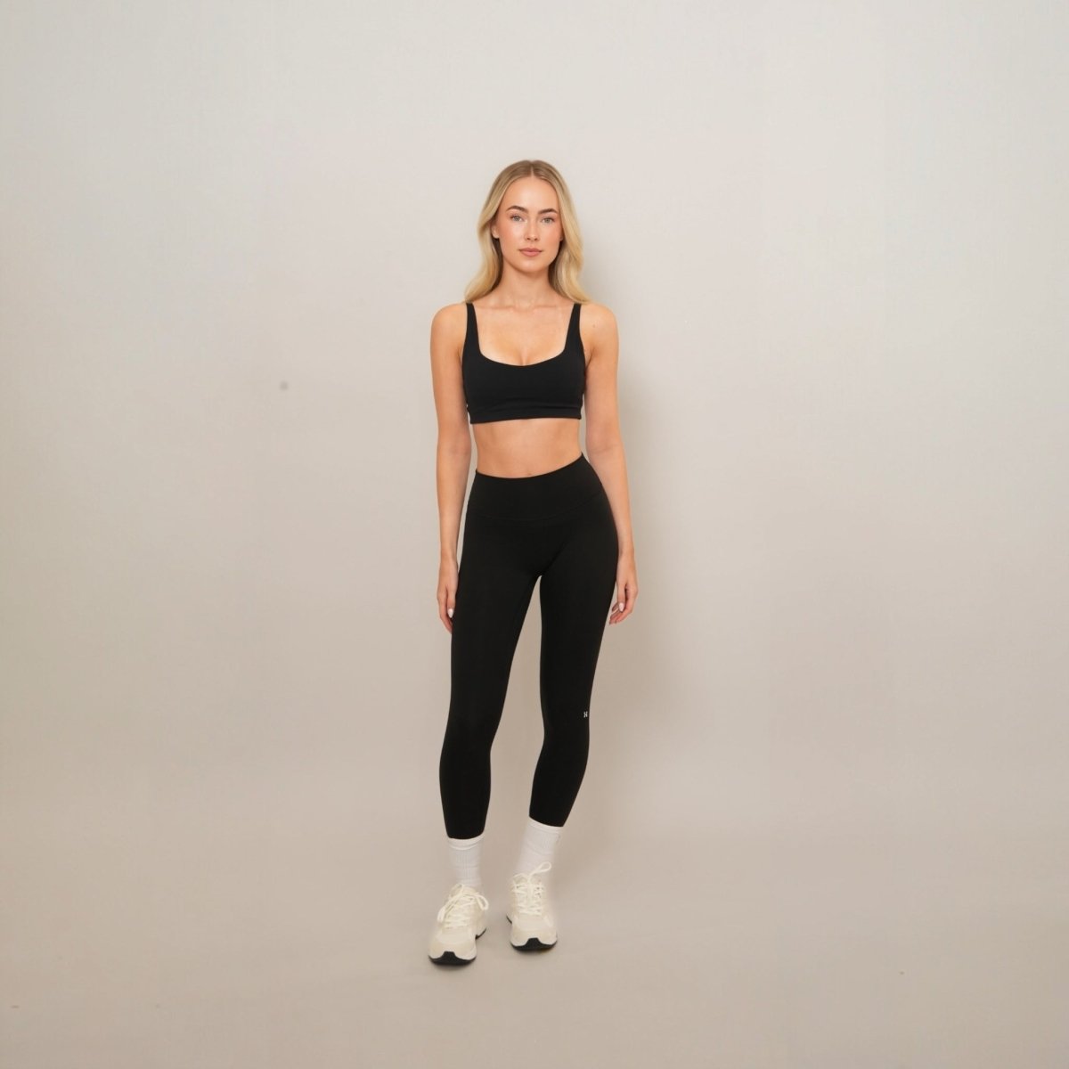 Aura Leggings – Black – Produktansicht 3