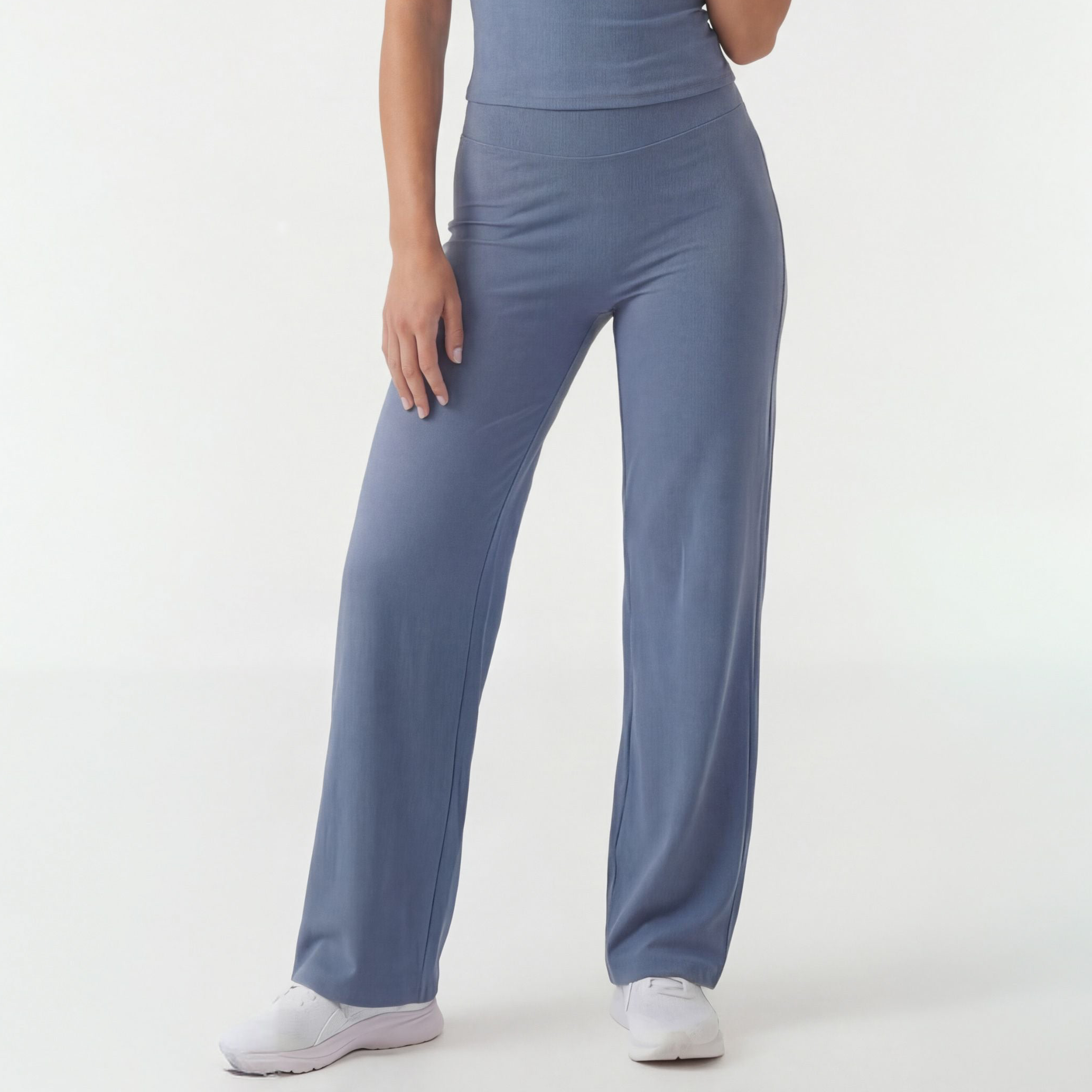 CLOUD° Flared Pants