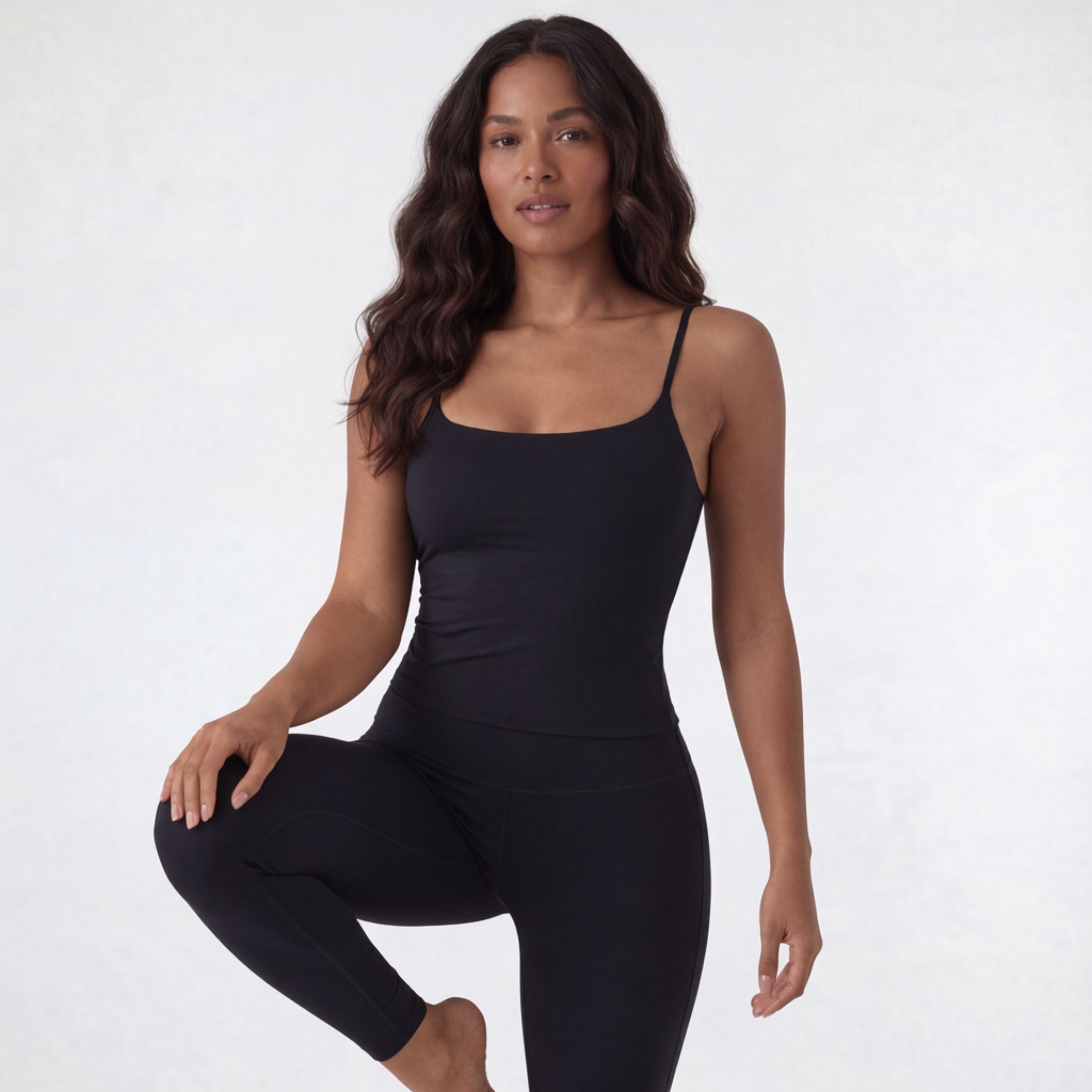 CLOUD° Tank Top mit integriertem BH – Black